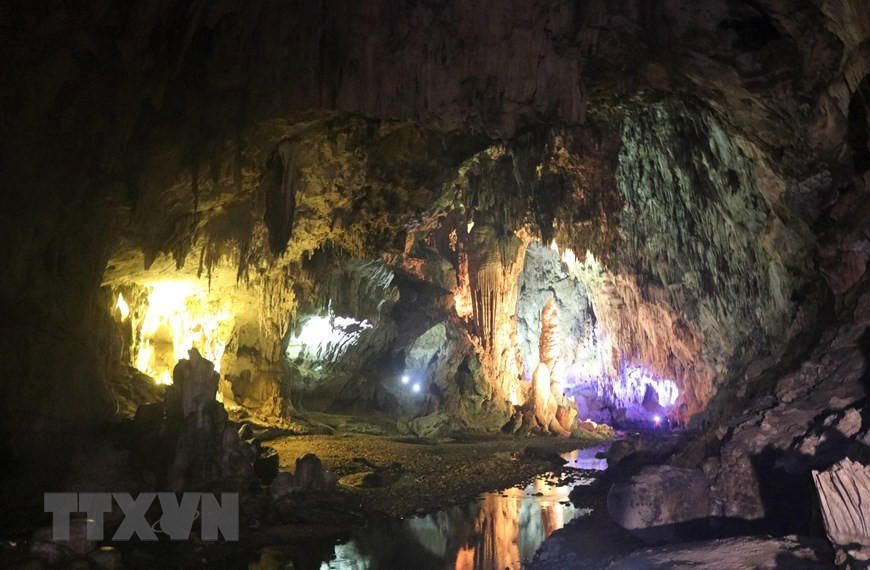 [Photos] Nguom Ngao cave - nature's masterpiece in Cao Bang province